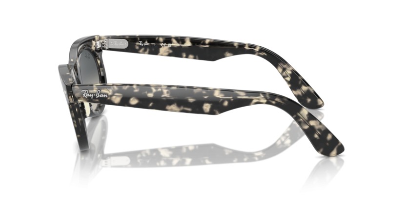 RAY-BAN WAYFARER OVAL RB2242 133371 - RAY-BAN WAYFARER OVAL RB2242 133371 - gafas de sol