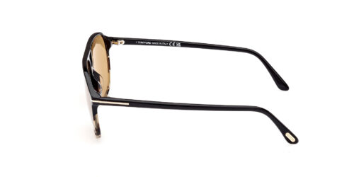 Tom Ford: El arquitecto del glamour moderno - gafas de sol